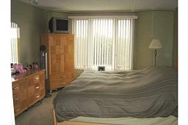 Luxurious 2 Bedroom 2 Full Bath Condo in Palatine, IL (Photo 5 of 6)