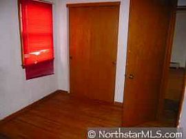 2 BR/1BA/1 CAR - Side by Side Duplex in Minneapolis, MN (Photo 2 of 2)