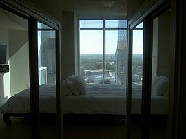 Fabulous 2 Bedroom Condo @ The Realm in Atlanta, GA (Photo 4 of 5)