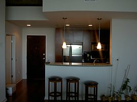 Fabulous 2 Bedroom Condo @ The Realm in Atlanta, GA (Photo 3 of 4)