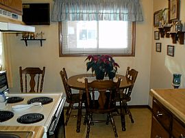 Bright and Spacious Two Bedroom  in Fridley, MN (Photo 6 of 6)