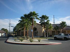 3 and 4 Bedrooms Available in Cathedral City, CA (Photo 2 of 4)