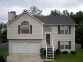 QUIET SUBDIVISION IN CLAYTON COUNTY in Hampton, GA