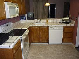 3 BR 2.5 Ba Newer, Large, Updated  in Pittsburg, CA