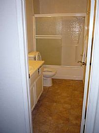 3 BR 2.5 Ba Newer, Large, Updated  in Pittsburg, CA (Photo 4 of 6)