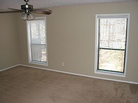 Newly Remodeled Condo- Great Find!!! in Smyrna, GA (Photo 6 of 6)