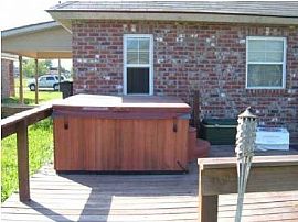 Newer House in Quiet Neighborhood in Patterson, LA (Photo 4 of 5)