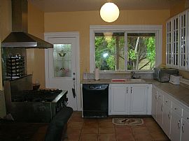 2 story Victorian Panoramic City Views in San Francisco, CA (Photo 3 of 6)