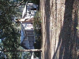 quite,roomy house in Jacksonville, FL (Photo 5 of 6)