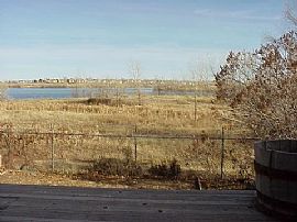Ranch house on the lake! deck/hot-tub! in Aurora, CO (Photo 3 of 3)