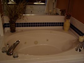 Stunning Home in Golf Course Community! in Tampa, FL (Photo 5 of 6)