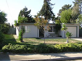 Move-in Ready Single-Family Home in Pino in Pinole, CA