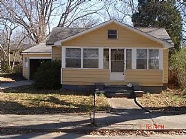 Lovely single family dwelling in East Point, GA