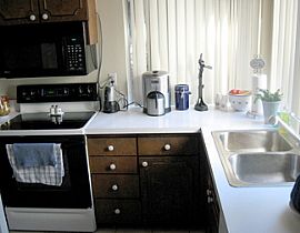 Great Home in desireable North Escondido in Escondido, CA (Photo 6 of 6)