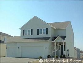 Large Single Family Home For Rent in Carver, MN