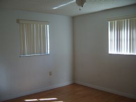 Large Two Bedroom Home with Bonus Room in Port Richey, FL (Photo 3 of 5)