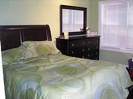 Condo For Rent in Chicago, IL (Photo 3 of 6)