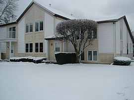 3BR Townhouse for rent in Deerfield, IL