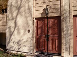 Spacious Calabasas Townhome in Calabasas, CA