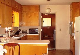 Adorable 3 Bedroom Home - Stay Close to Town in Franklin, NC (Photo 4 of 5)