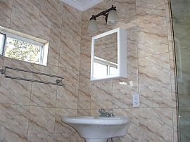 Beautiful Guest House for rent in Valley Village, CA (Photo 3 of 4)