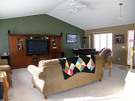 1/2 block from Primary School in Albertville, MN (Photo 3 of 4)