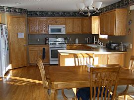 1/2 block from Primary School in Albertville, MN (Photo 4 of 4)