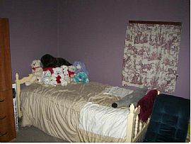 2/3 bedrrom house in Oxford 1/2 off 1st  in Oxford, MI (Photo 6 of 6)