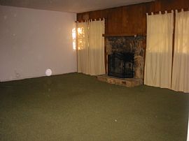 Ranch home fireplace, pool, jacuzzi,yard in Lake View Terrace, CA (Photo 3 of 4)