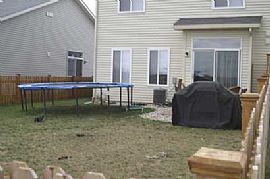 Beautiful home with all the upgrades in Romeoville, IL (Photo 2 of 6)