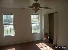2/2 Townhouse, wonderful location in Marietta, GA (Photo 6 of 6)