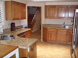 LAKESIDE LUXURIOUS TOWNHOUSE in Scottsdale, AZ