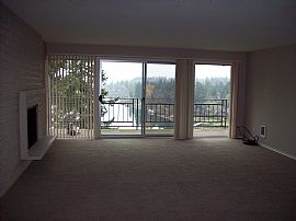 Oswego Terraces in Lake Oswego, OR (Photo 2 of 6)