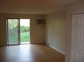 newly renovated 1 bedroom condo in Londonderry, NH