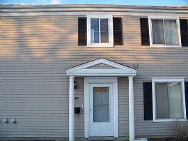 BEAUTIFUL TOWNHOUSE 2BR/1BA 1CAR GARAGE in Prospect Heights, IL