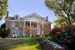 Pets Are Free Here! in Chattanooga, TN