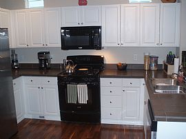 Beautiful single family home in Issaquah, WA (Photo 3 of 6)