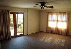 Apt in Spectacular Log House with Views in Three Rivers, CA (Photo 4 of 4)