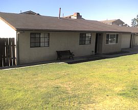 $1700 / 3br - 3 broom / 2 bath / 2car ga in El Cajon, CA