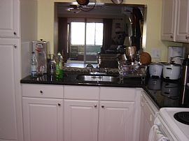 OCEAN VIEW ON A1A 2/2 GREAT DEAL in Lauderdale by the Sea, FL