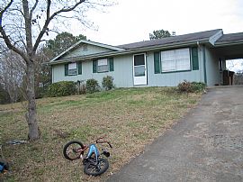 Hugh fenced backyard with deck & Storage in Hiram, GA (Photo 2 of 2)