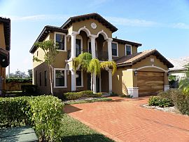Luxurious Spanish State in Miami Lakes, FL