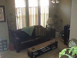 Golf Course Townhome in Charlotte, NC (Photo 4 of 6)