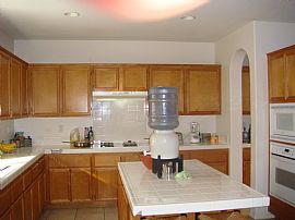 NEWER 4 BEDROOM 2.5 BATH HOME NEAR LAKE in Moreno Valley, CA (Photo 5 of 6)