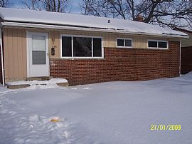 Newly Remodeled 3 bedroom in Pontiac, MI