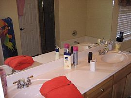 *Owenr Financing*Bruised Credit OK* in Haltom City, TX (Photo 6 of 6)