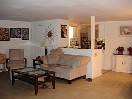 Home in a beautiful and quiet community in Dania Beach, FL (Photo 2 of 4)