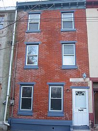 ART MUSEUM 3 BED 2 BATH LG. YARD W PRKG. in Philadelphia, PA