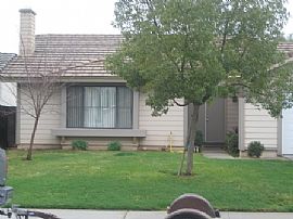 Beautiful Home In A Nice Area!!! in Moreno Valley, CA