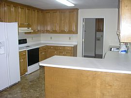 Lake house for rent! in Gainesville, GA (Photo 3 of 6)